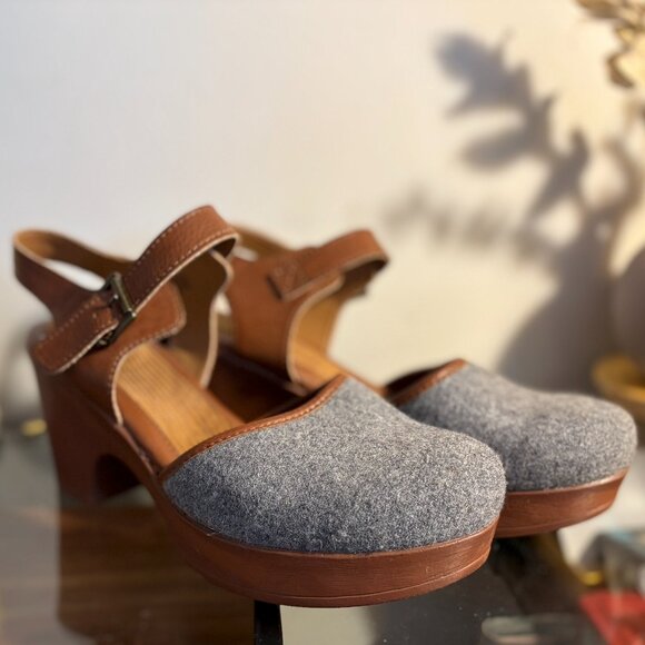 Born Shoes - b.o.c. Women's Natasha Mary Jane Clog with Wool – [ Excellent Condition ]